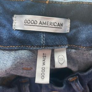 Good American Good Waist size 2/26